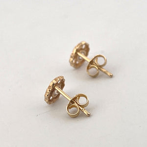 14K Gold  Flower Earring